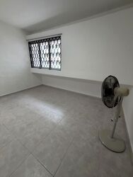 Blk 352 Clementi Avenue 2 Shopping Centre (Clementi), HDB 4 Rooms #585444221
